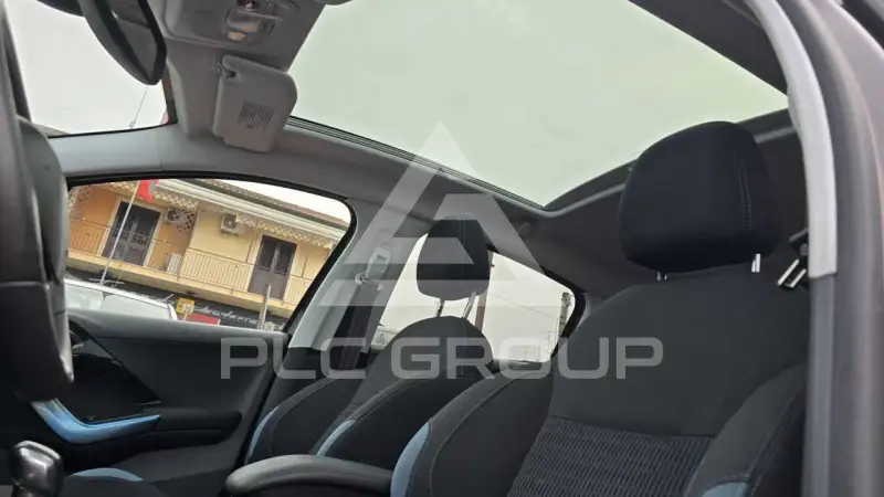 2012 Peugeot 208