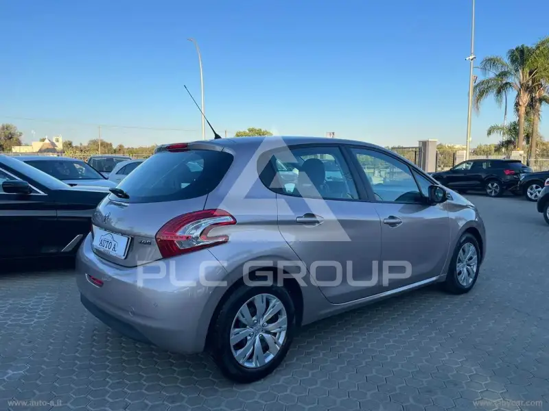 2012 Peugeot 208
