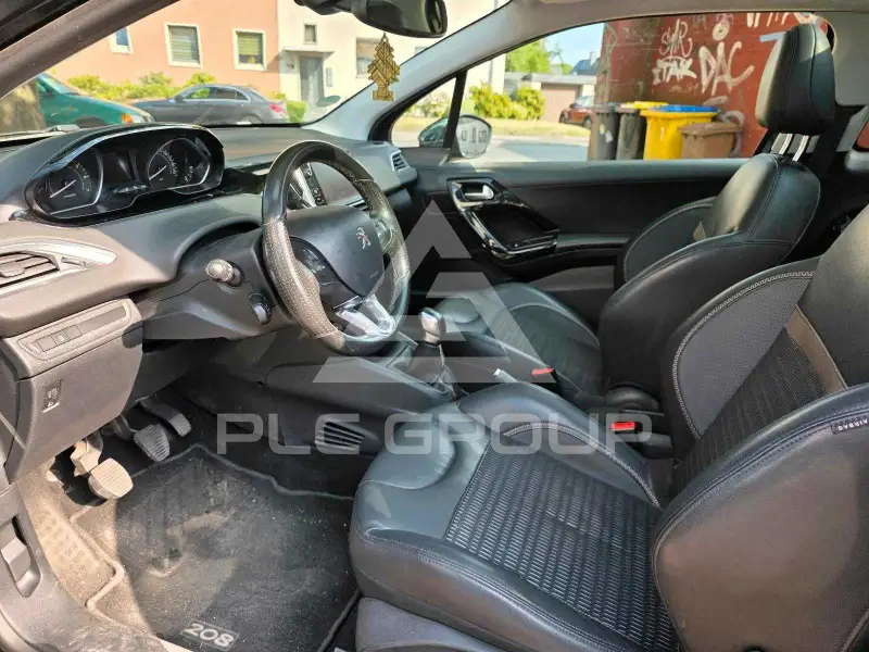 2012 Peugeot 208