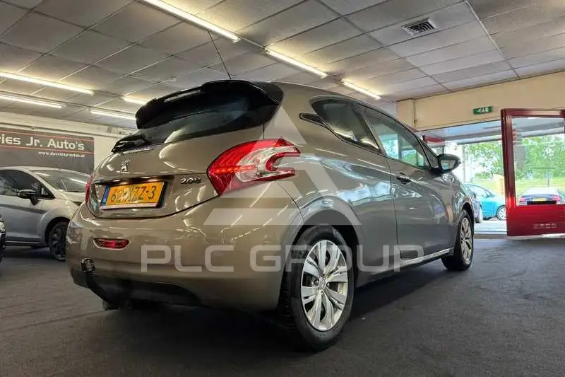 2012 Peugeot 208