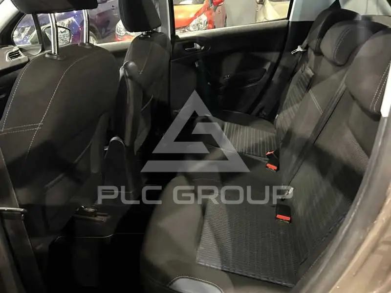 2012 Peugeot 208