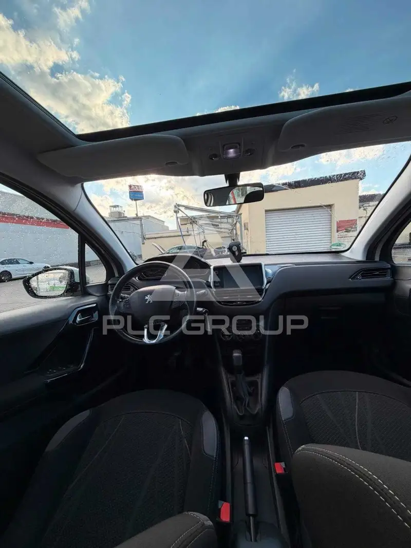 2012 Peugeot 208