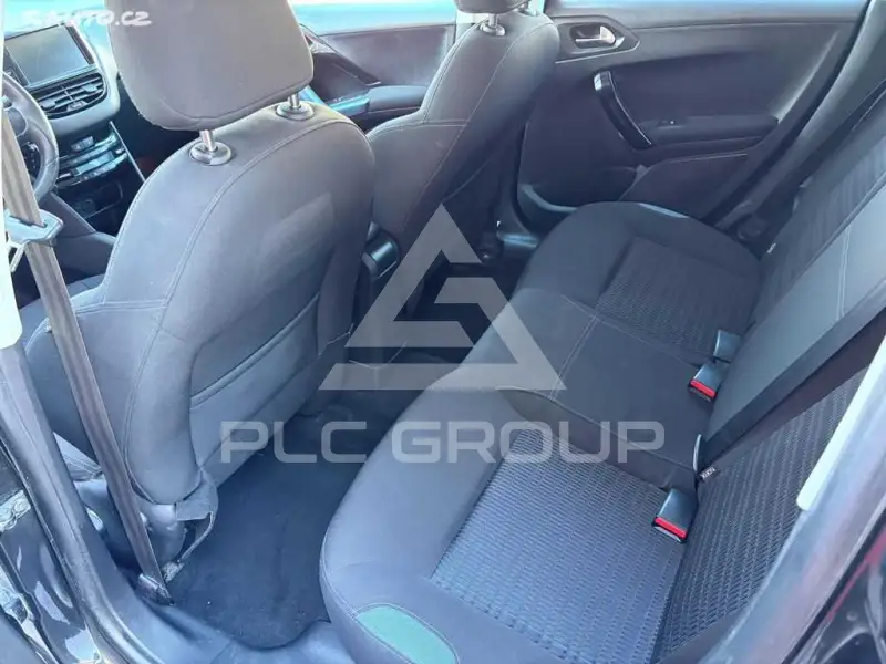 2012 Peugeot 208