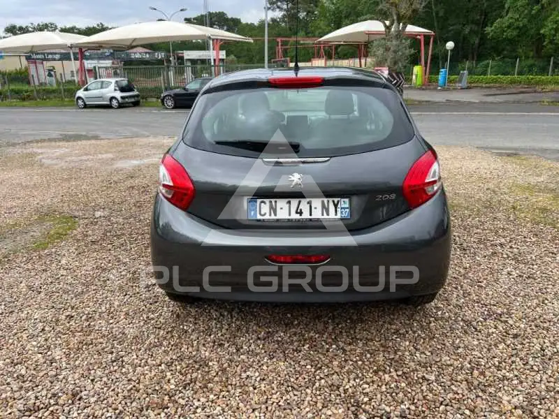 2012 Peugeot 208