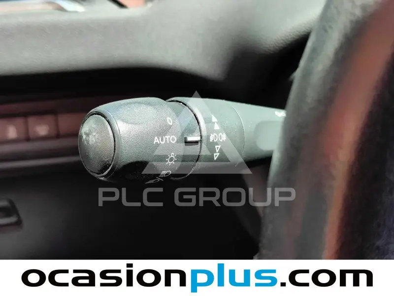 2012 Peugeot 208
