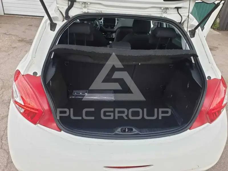 2012 Peugeot 208