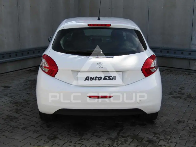 2012 Peugeot 208