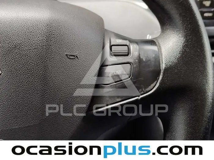 2012 Peugeot 208