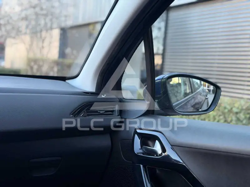 2012 Peugeot 208