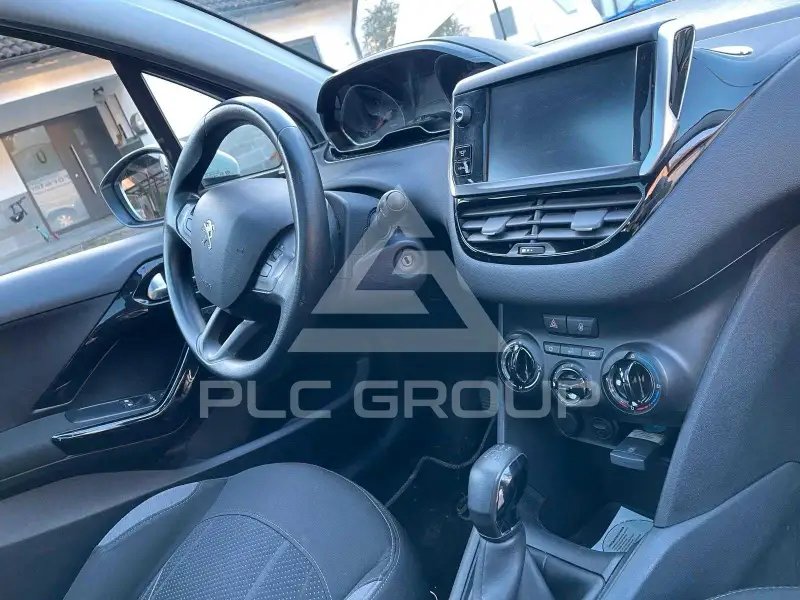2012 Peugeot 208
