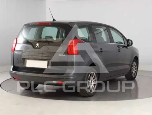 2012 Peugeot 5008