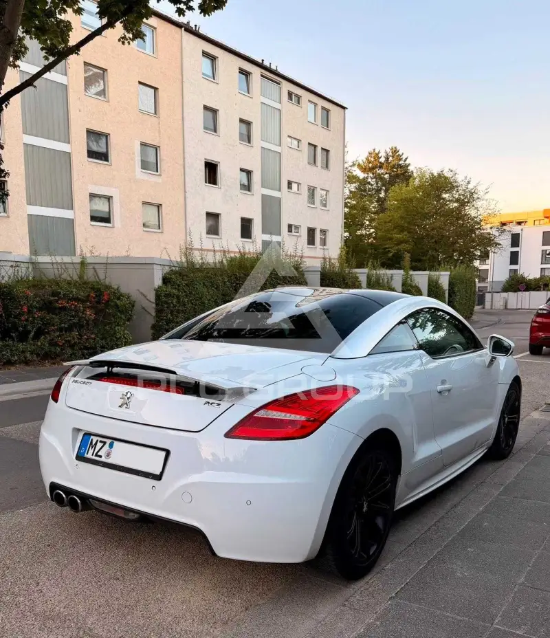 2012 Peugeot RCZ
