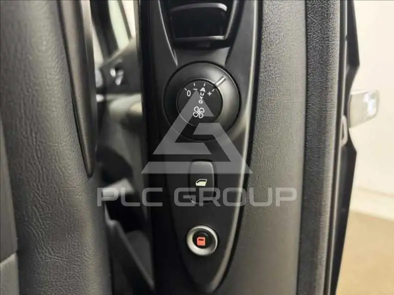 2012 Peugeot 807
