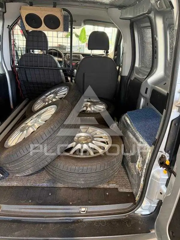 2012 Peugeot Bipper