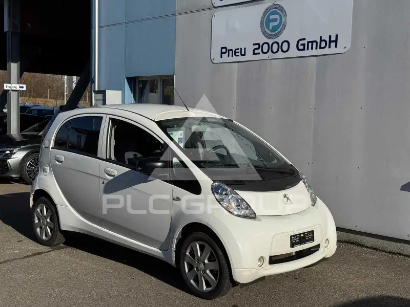 2012 Peugeot iOn