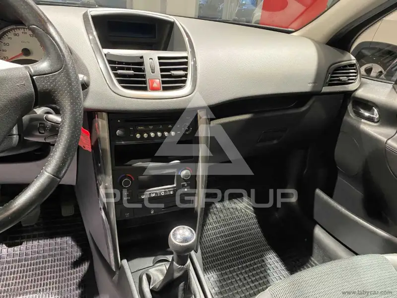 2012 Peugeot 207