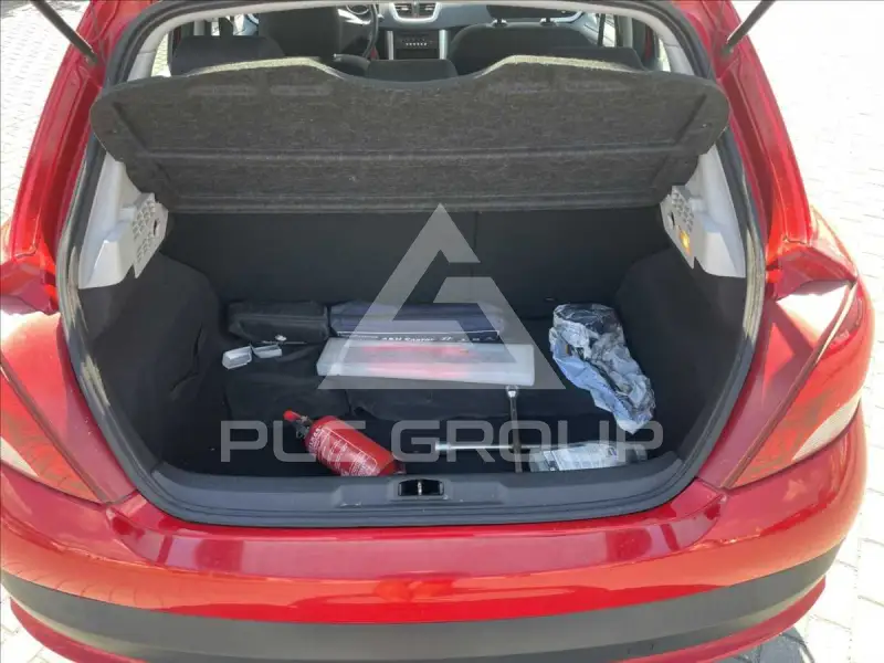 2012 Peugeot 207