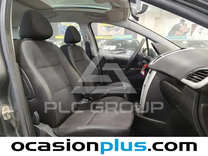 2012 Peugeot 207