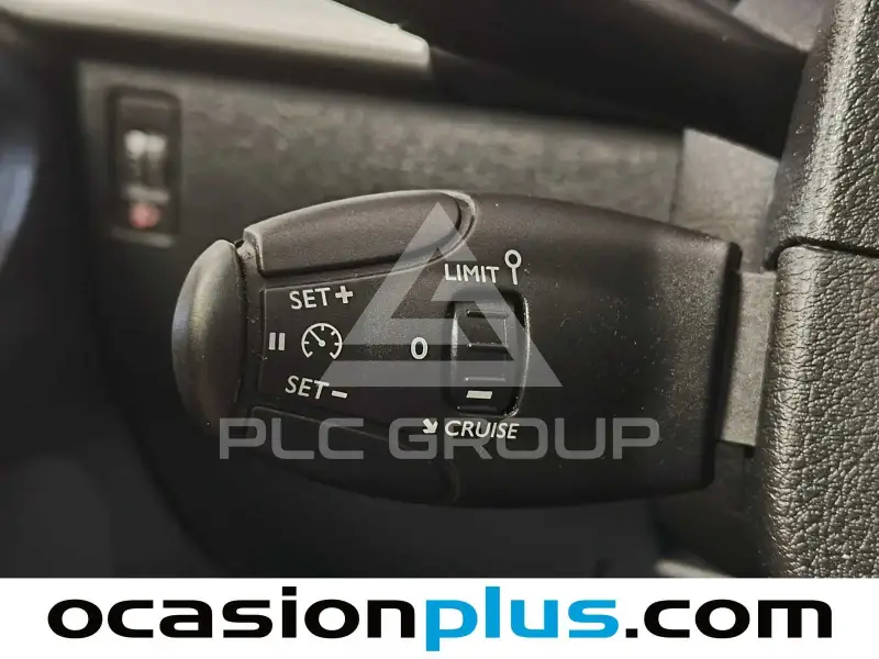 2012 Peugeot 207