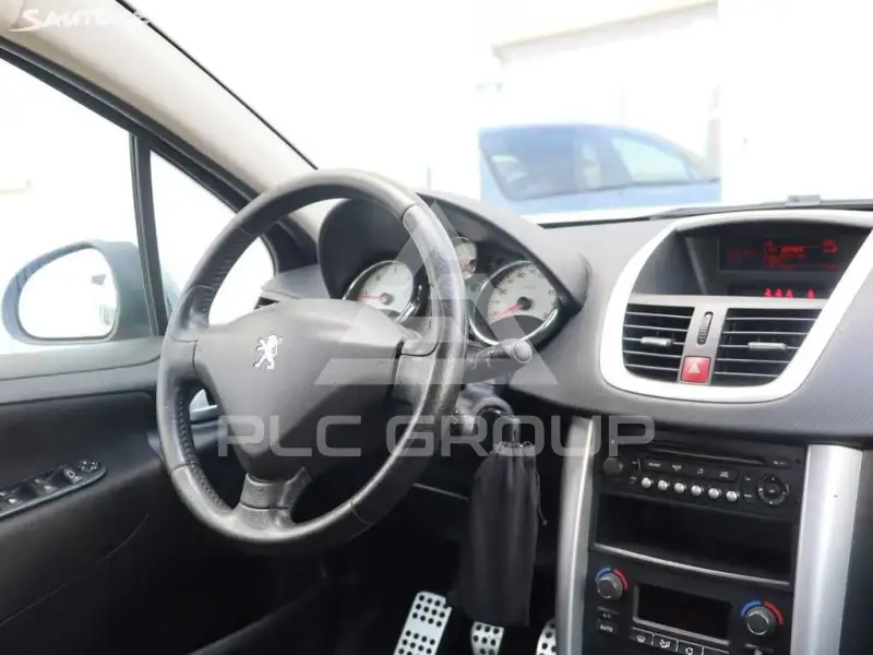 2012 Peugeot 207