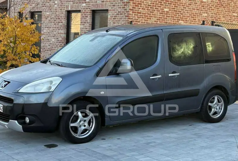 2012 Peugeot Partner