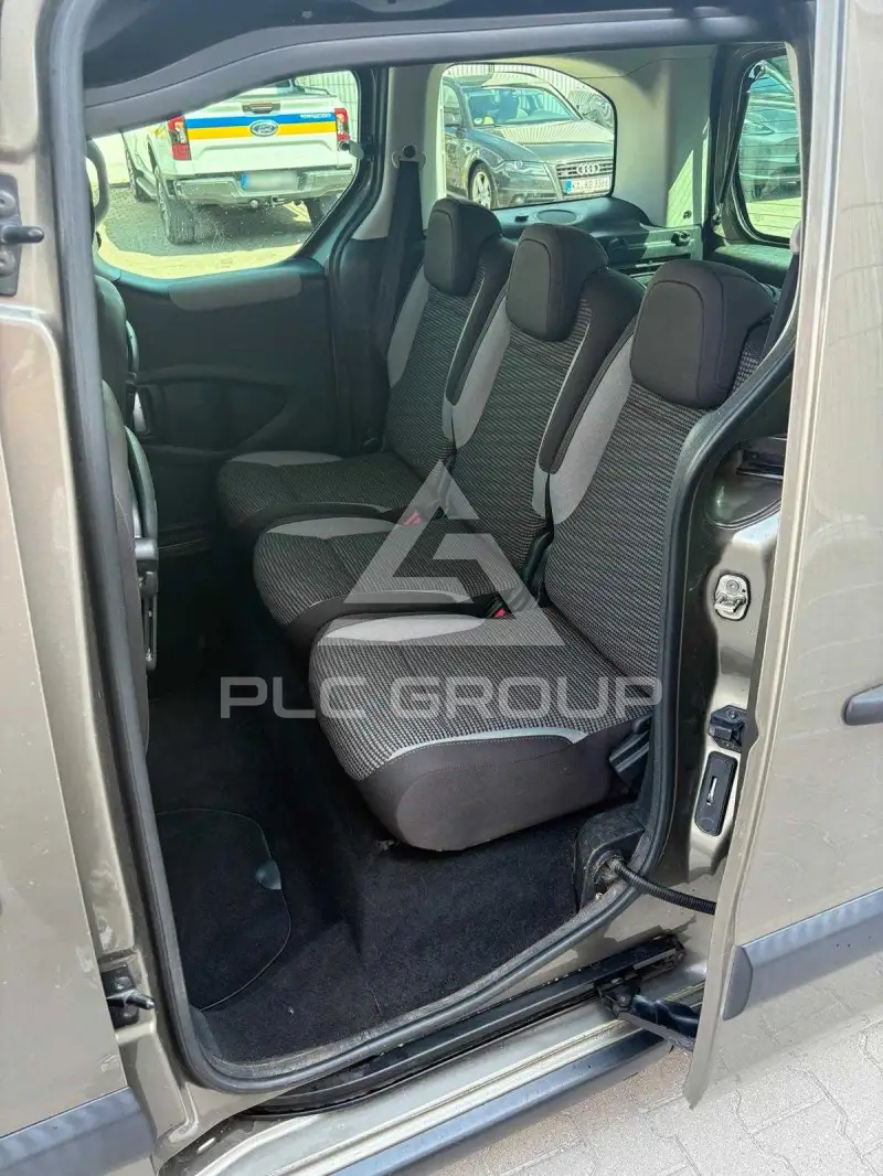 2012 Peugeot Partner
