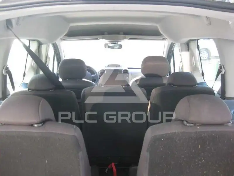 2012 Peugeot Partner