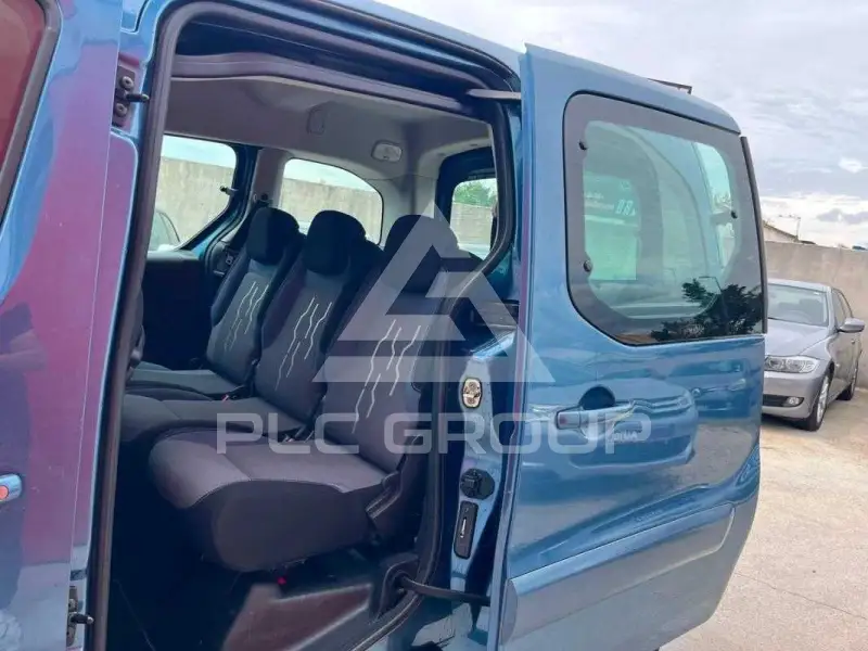 2012 Peugeot Partner
