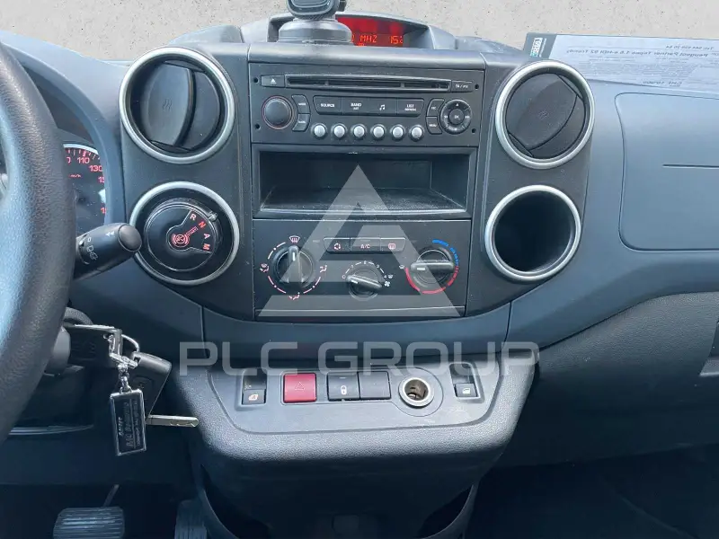 2012 Peugeot Partner