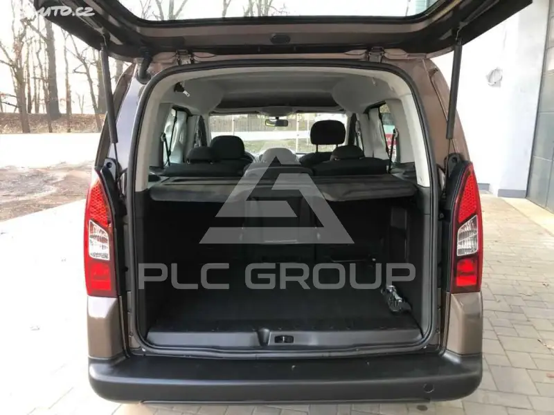 2012 Peugeot Partner