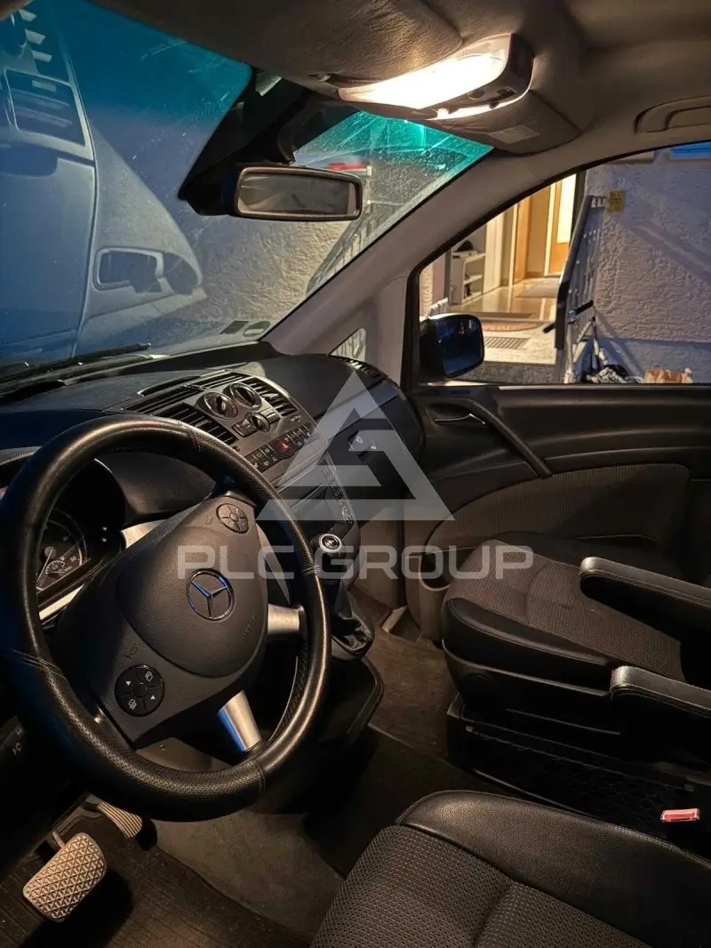 2012 Mercedes Benz Viano
