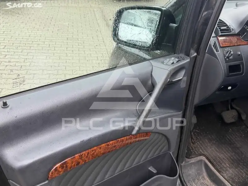 2012 Mercedes Benz Viano