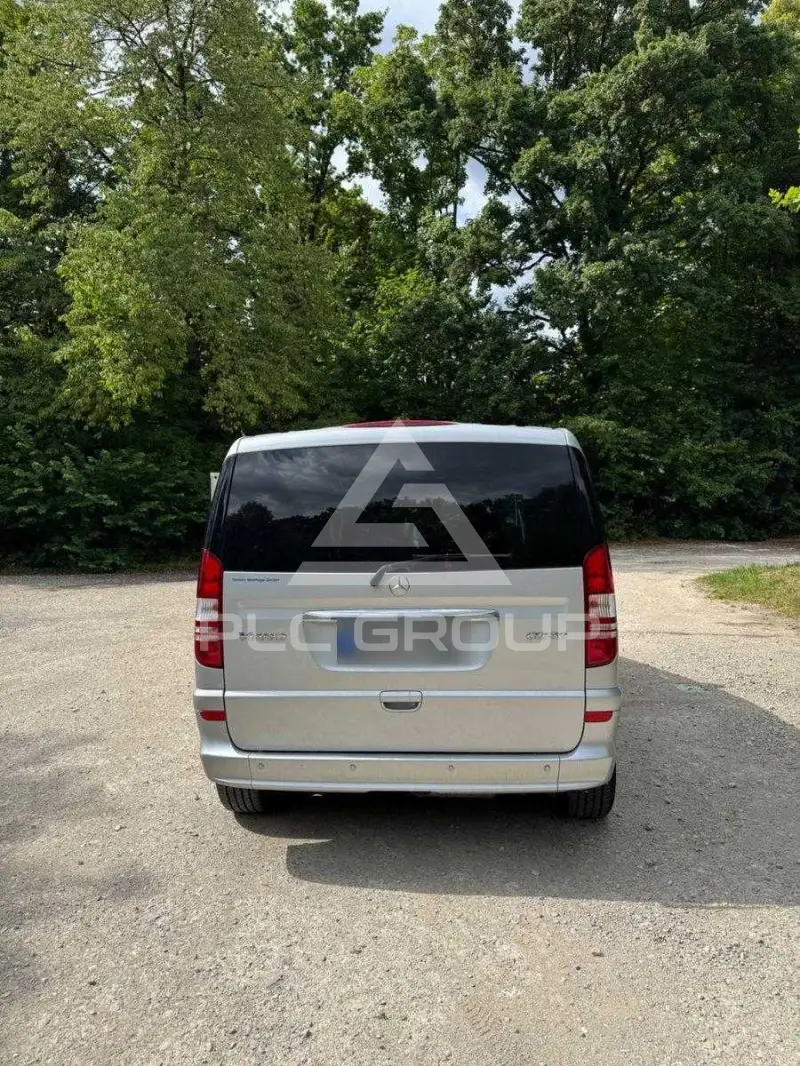 2012 Mercedes Benz Viano