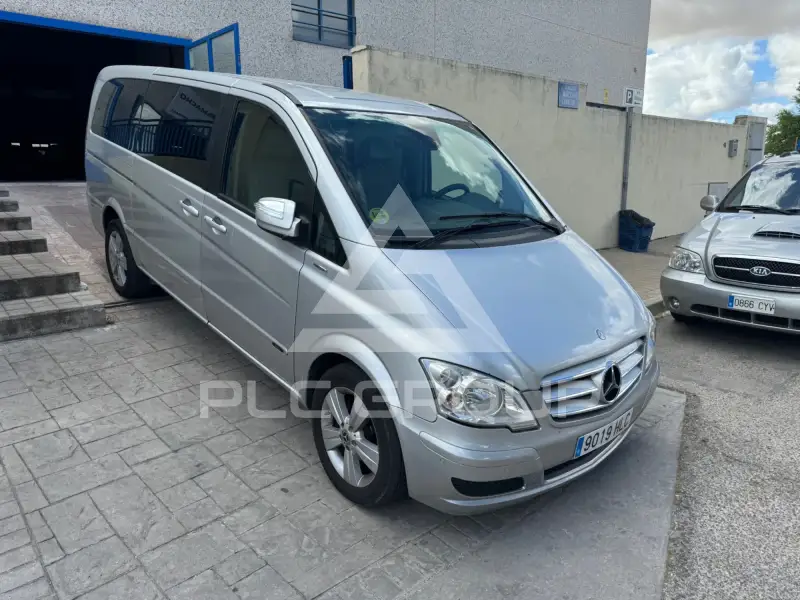 2012 Mercedes Benz Viano
