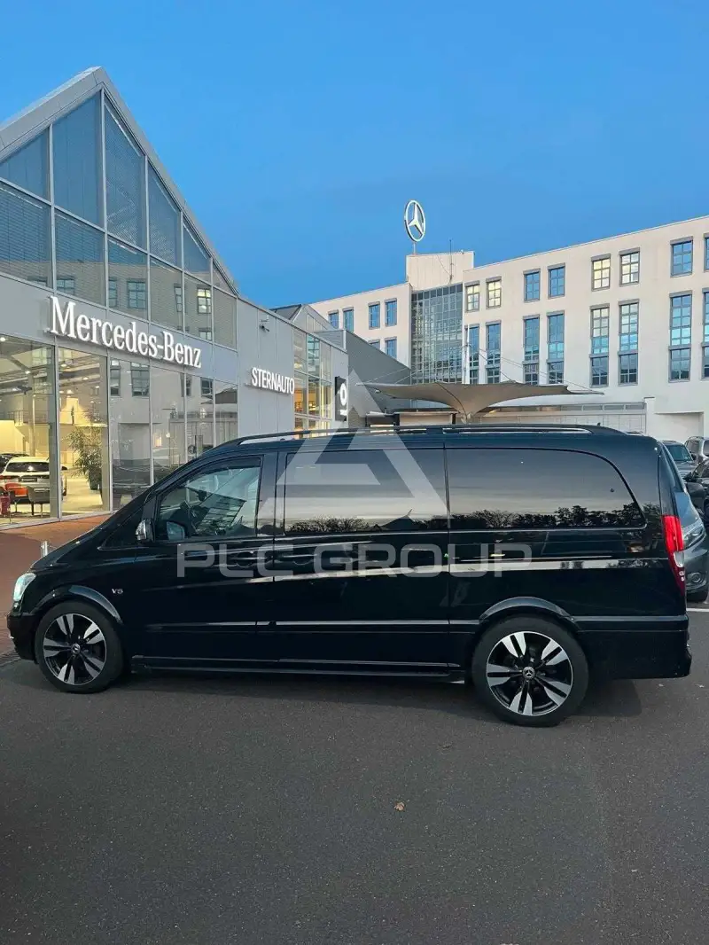 2012 Mercedes Benz Viano