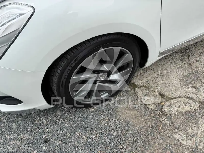 2012 Citroen DS5