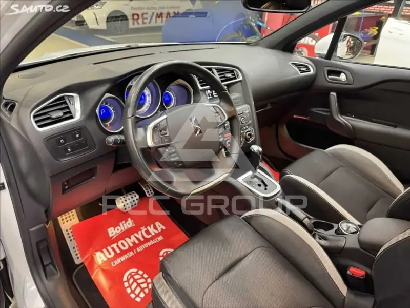 2012 Citroen DS4