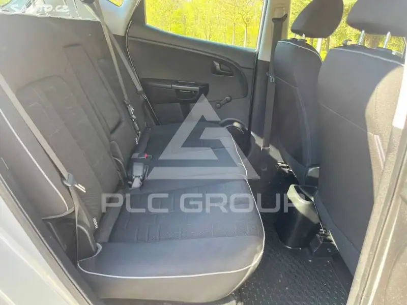 2012 KIA Venga