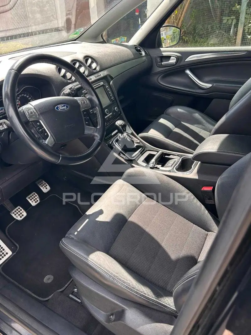 2012 Ford S-Max