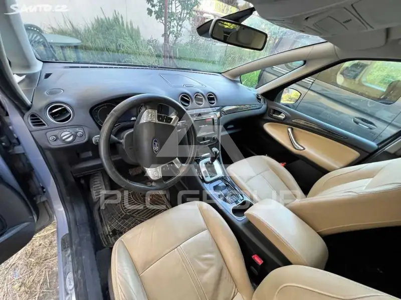2012 Ford S-Max