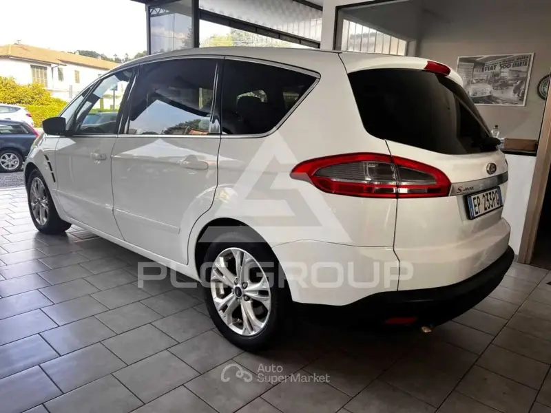 2012 Ford S-Max