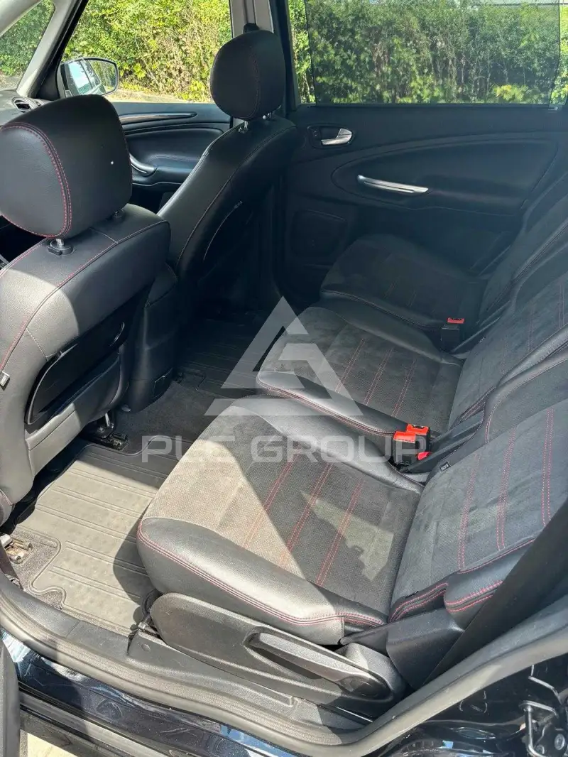 2012 Ford S-Max