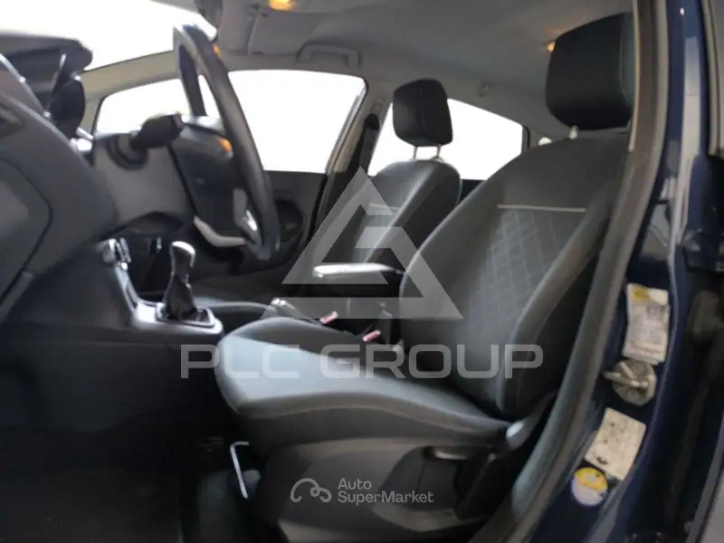 2012 Ford FIESTA