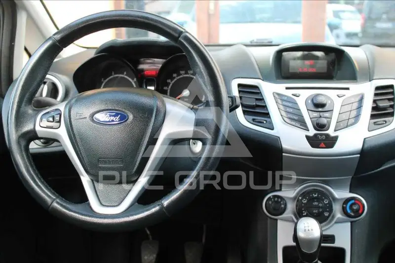 2012 Ford FIESTA