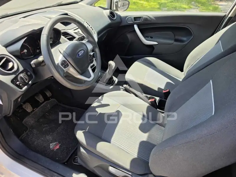 2012 Ford FIESTA