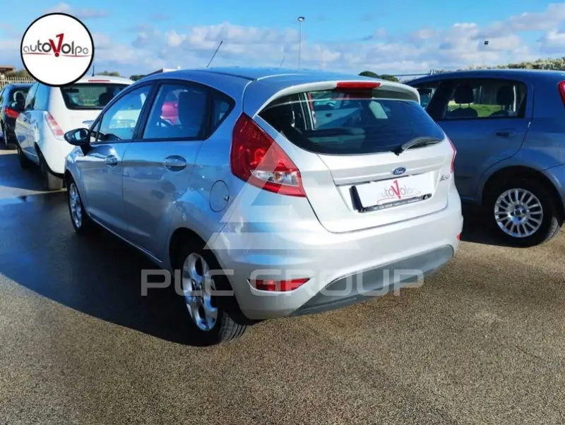 2012 Ford FIESTA