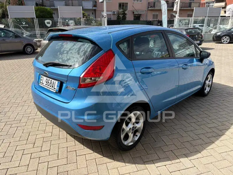 2012 Ford FIESTA