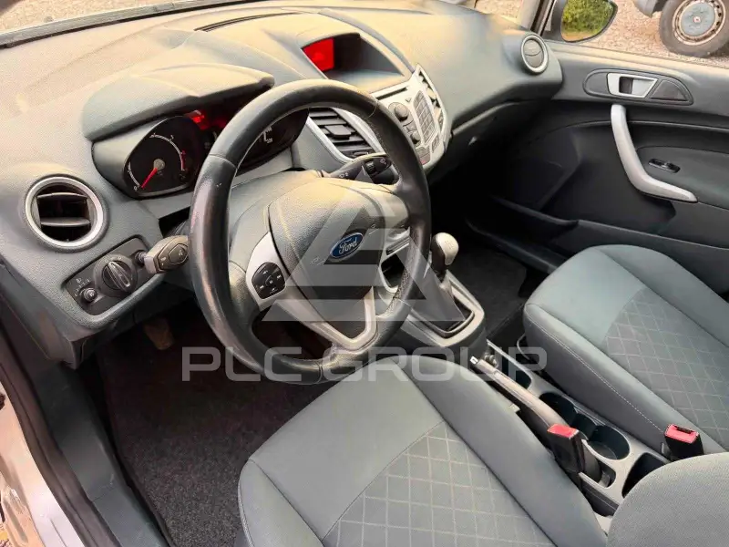 2012 Ford FIESTA