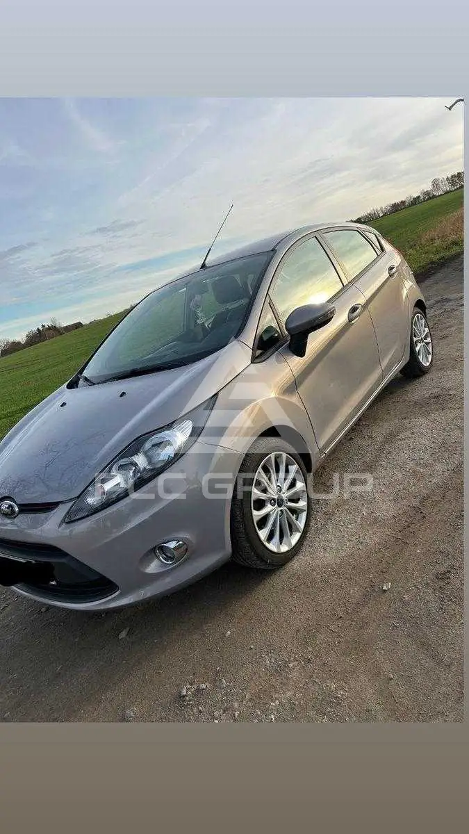 2012 Ford FIESTA