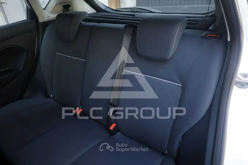 2012 Ford FIESTA